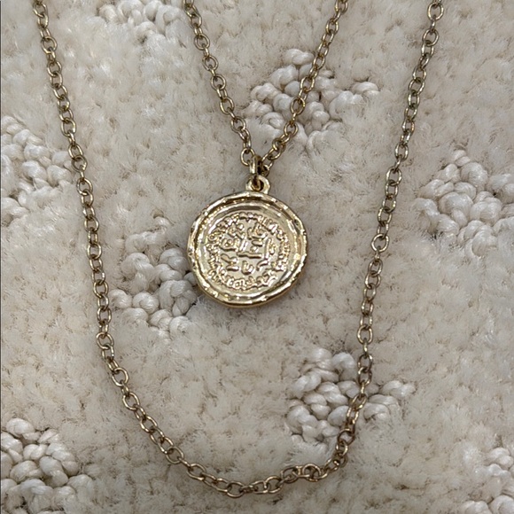 Gold Coin Pendant Necklace - Picture 5 of 5